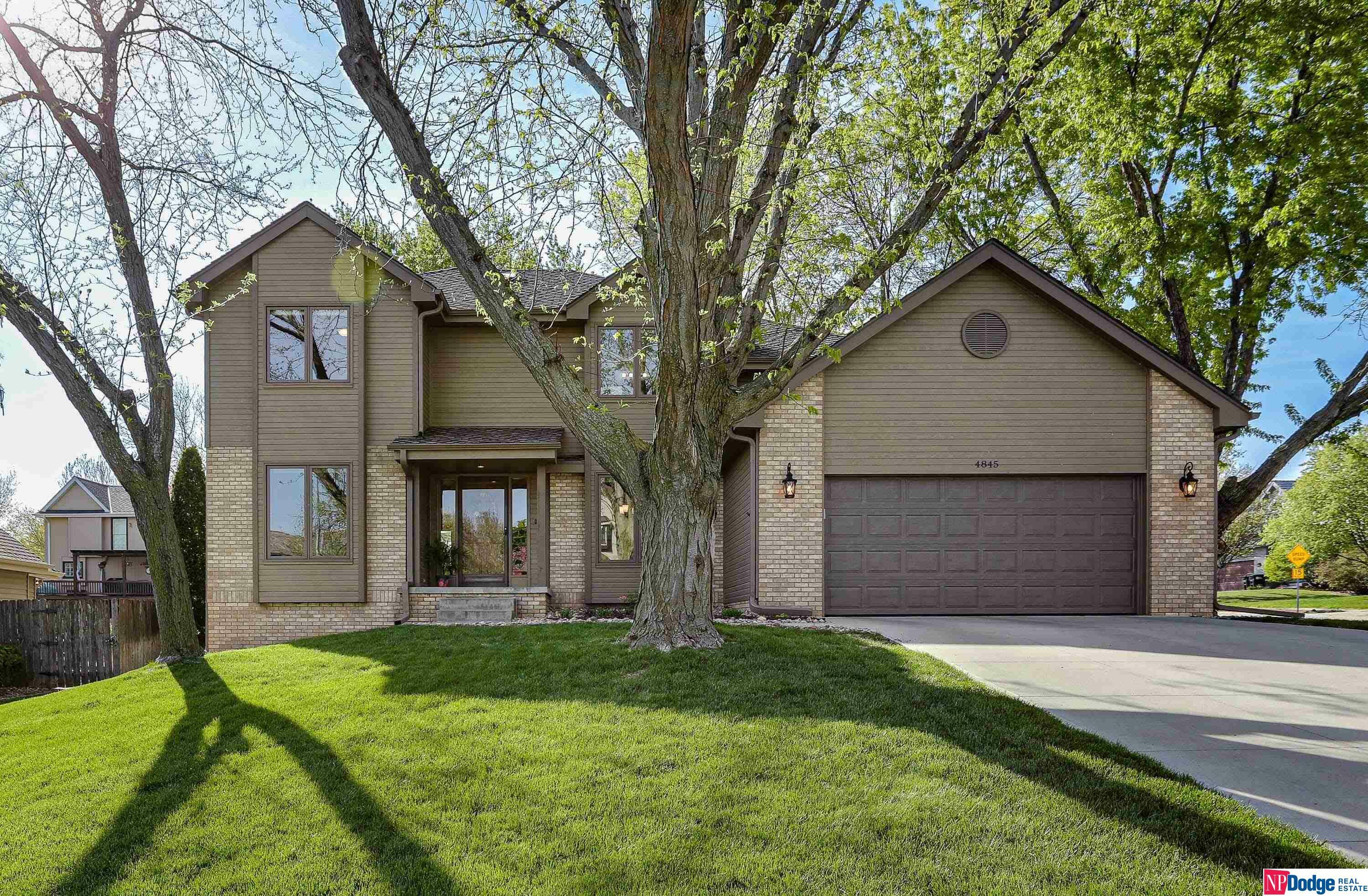 Property Photo: 4845 S 167 Avenue NE 68135