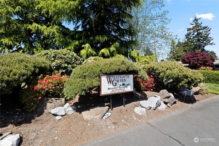 Property Photo:  1372 Bel Air Road 28  WA 98406 