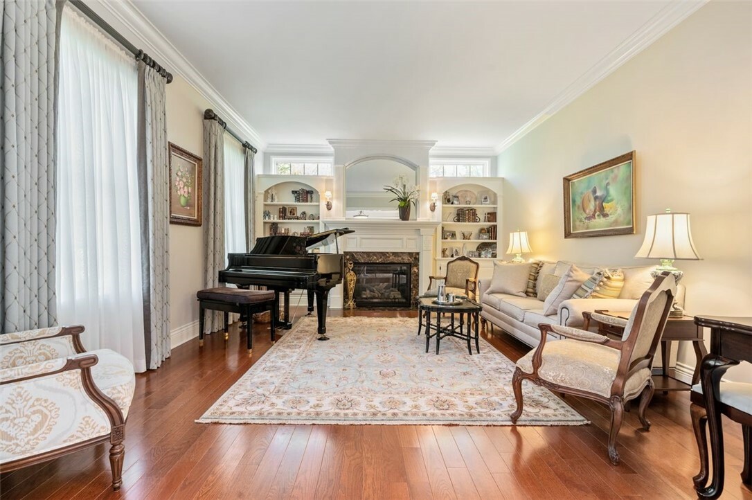 Property Photo: 905 Settlers Ridge Road PA 15238