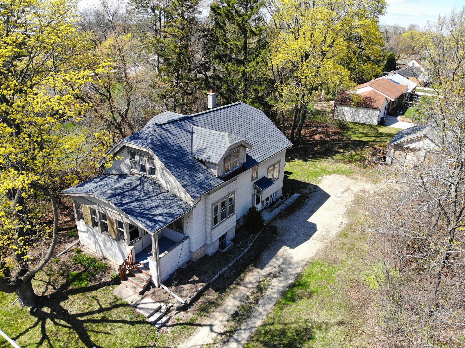 Property Photo:  202 W Brown Deer Rd  WI 53217 