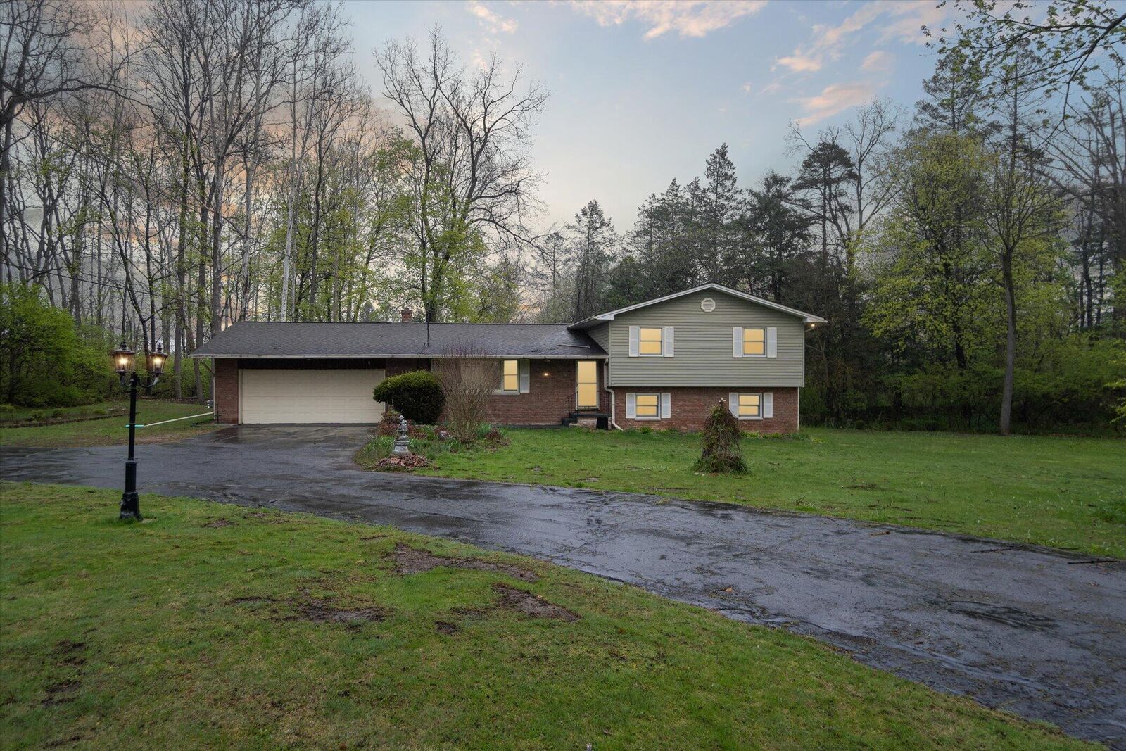 Property Photo:  4851 Clinton Rd Road  MI 49201 