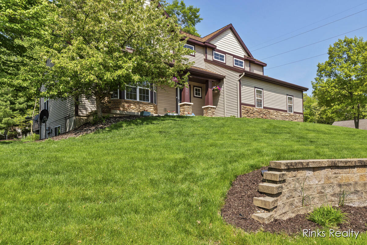 Property Photo: 1991 Oak Hollow Road NW MI 49504