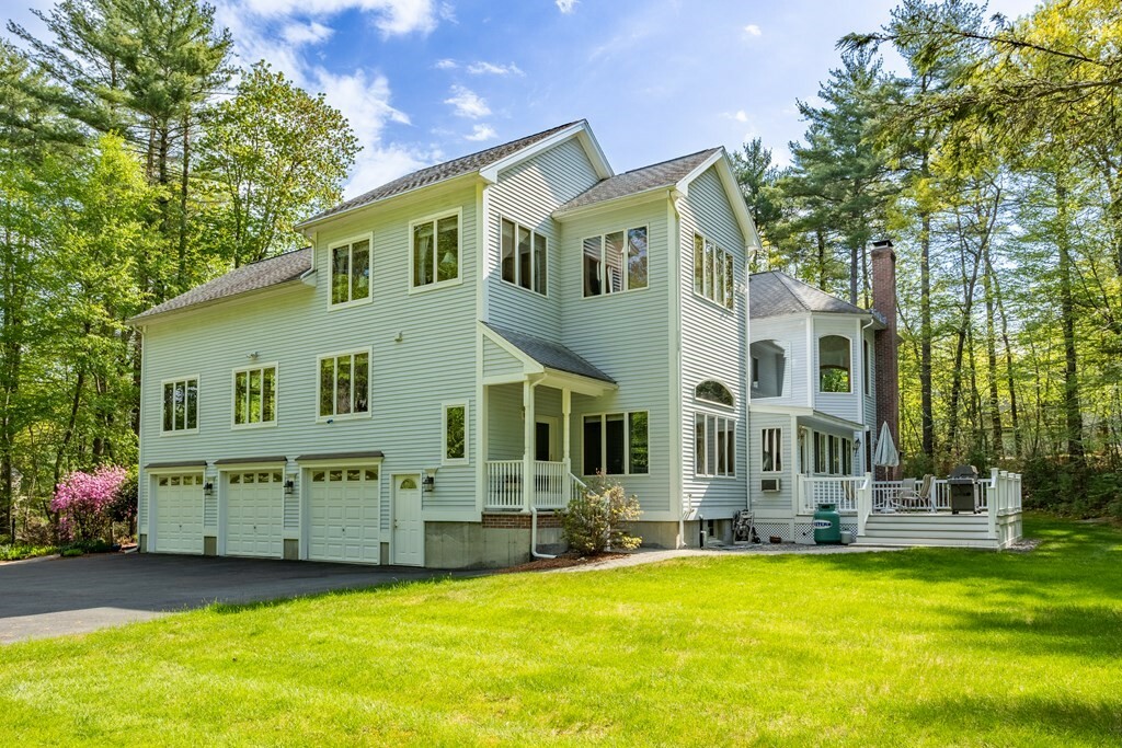 Property Photo: 17 Barnes Place MA 01741