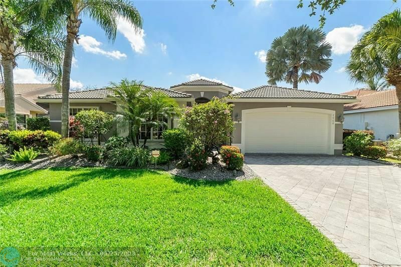 Property Photo:  7768 Royale River Ln  FL 33467 