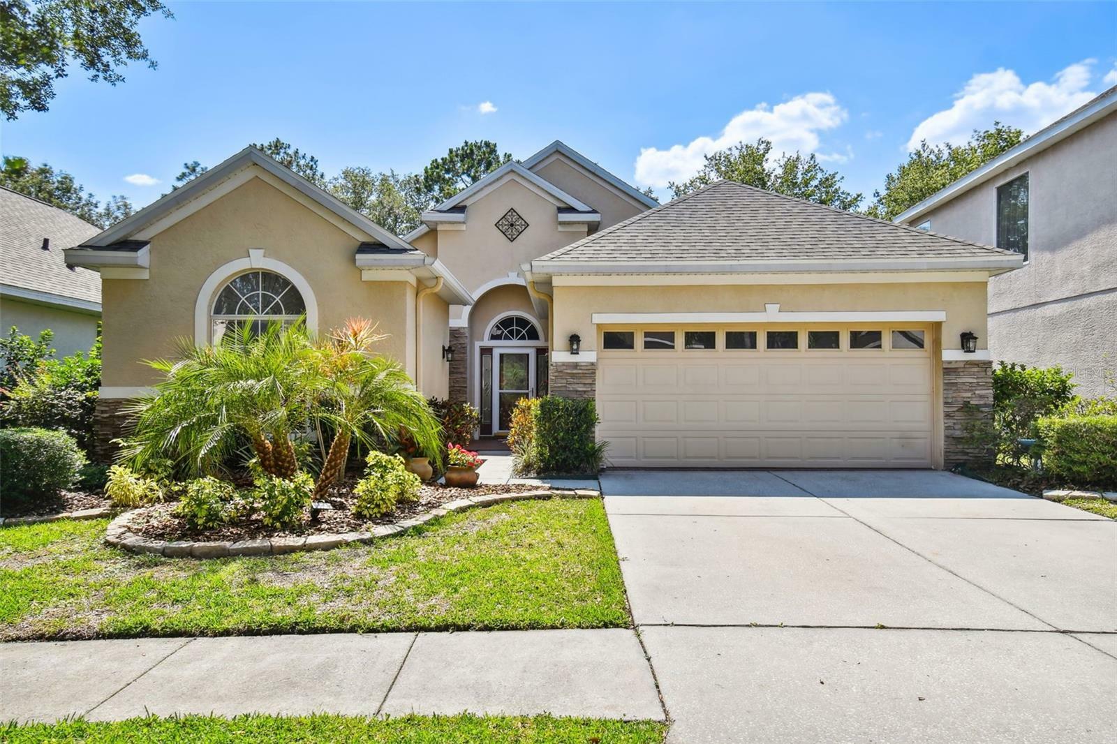 Property Photo:  17906 Timber View Street  FL 33647 