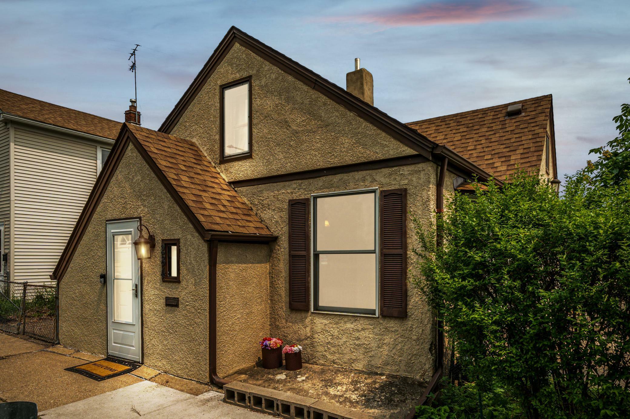 Property Photo: 284 Nugent Street MN 55102