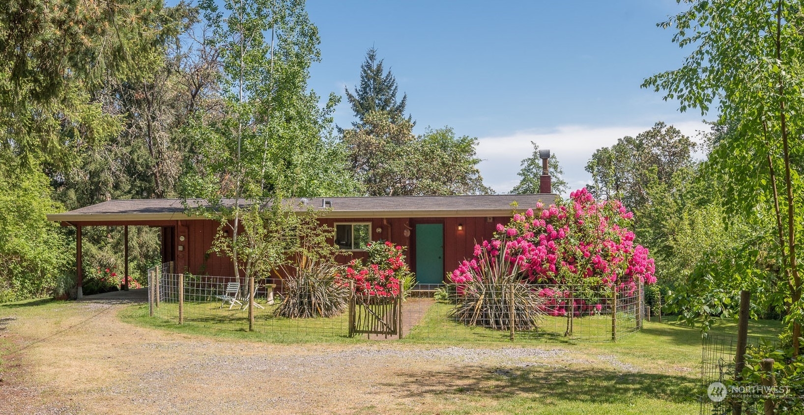 Property Photo:  20324 87th Avenue SW  WA 98070 