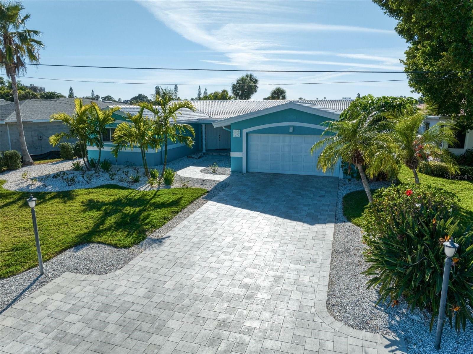 Property Photo:  15540 Redington Drive  FL 33708 