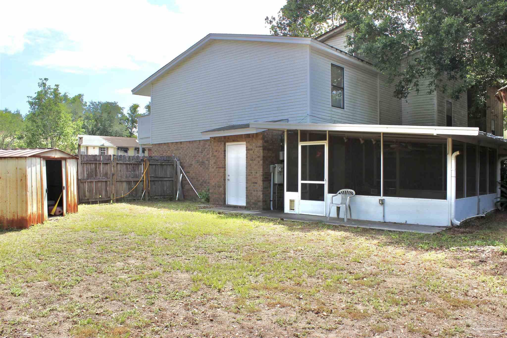 Property Photo: 2161 Schwab Ct FL 32504