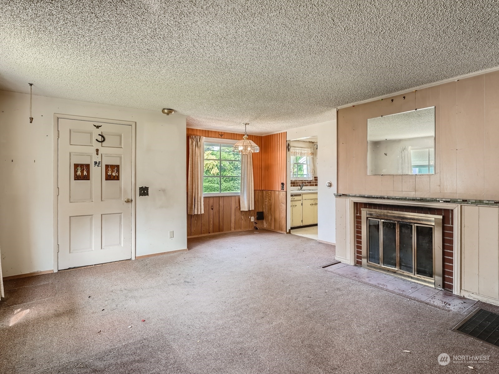 Property Photo:  13022 Corliss Avenue N  WA 98133 