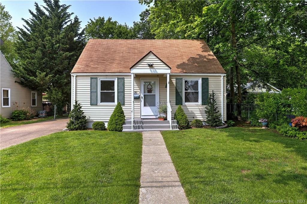 Property Photo:  30 Summit Avenue  CT 06512 