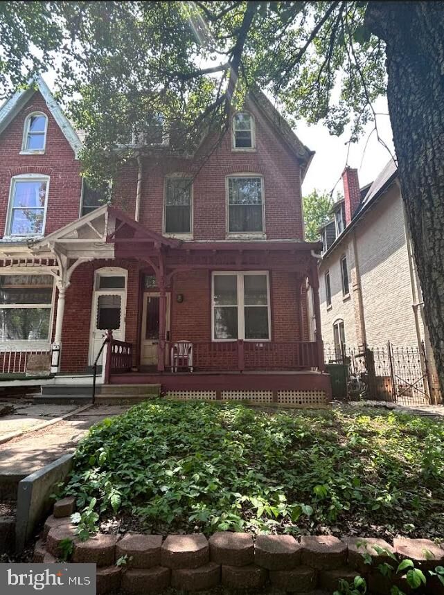 Property Photo:  208 Douglass Street  PA 19601 