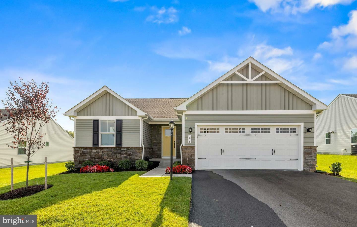 Property Photo: 39 Tutbury Lane WV 25405