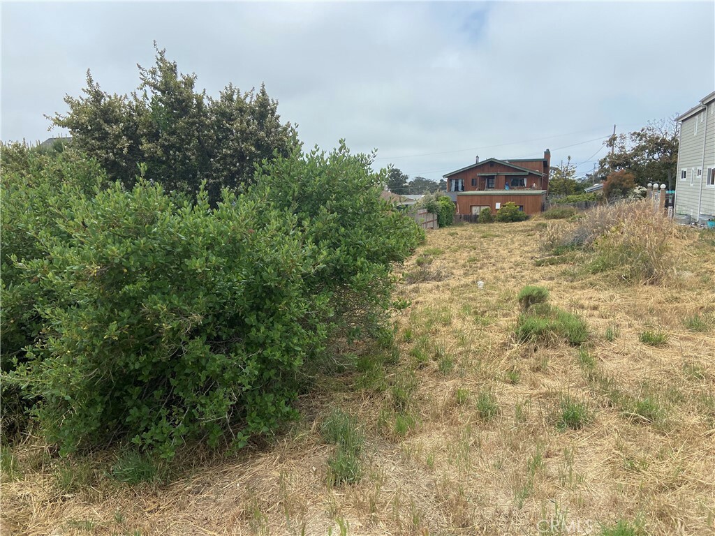 Property Photo: 1245 8th Street CA 93402