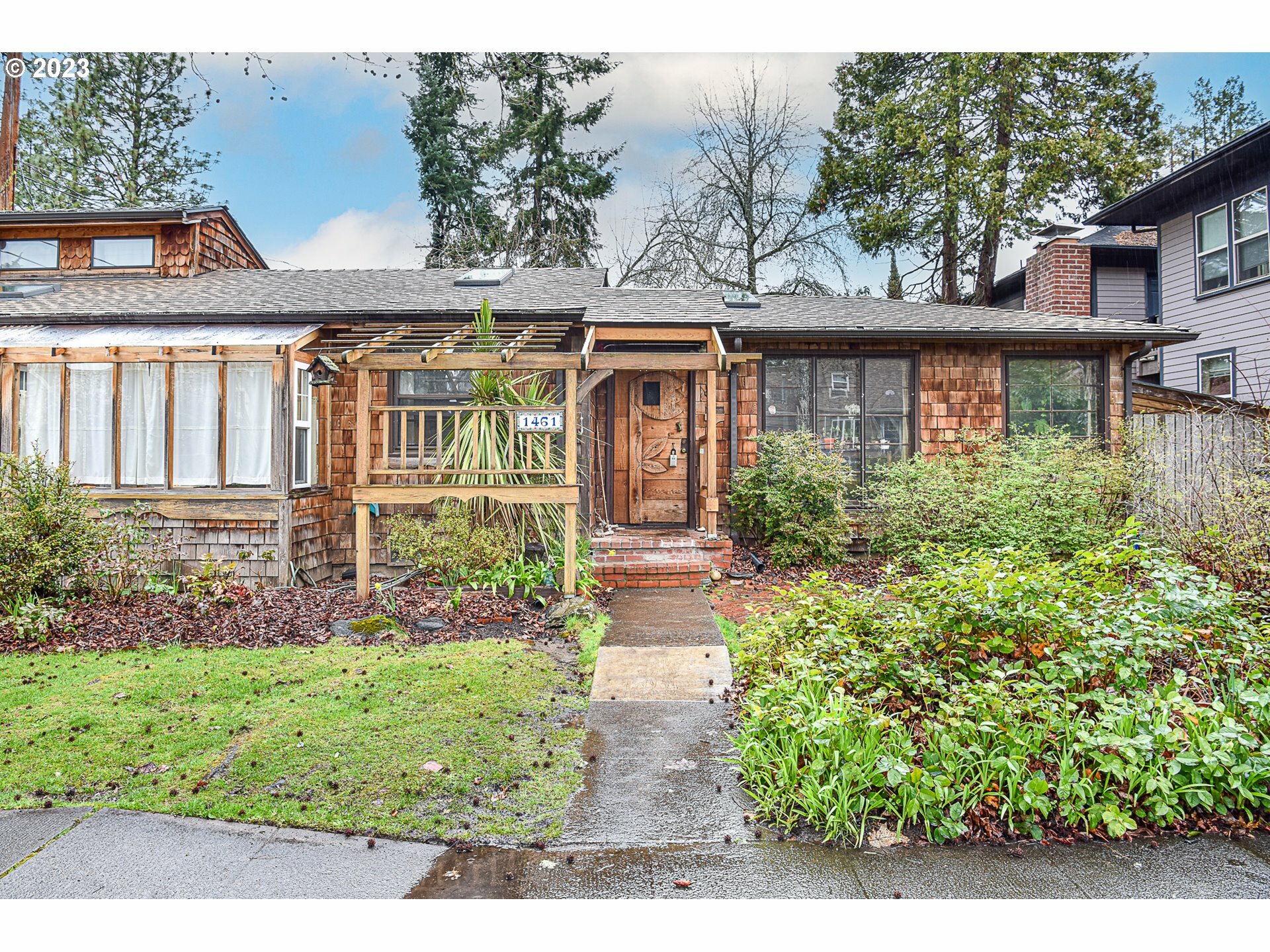 1461 E 20th Ave  Eugene OR 97403 photo