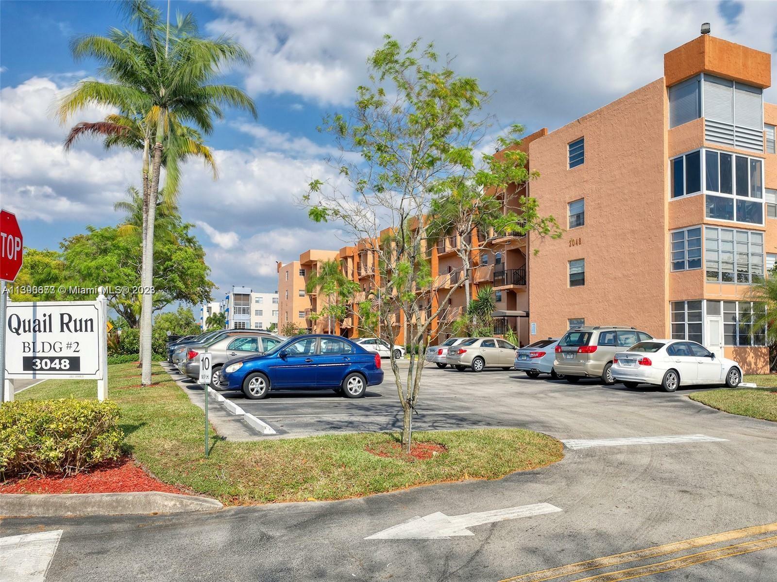 Property Photo: 3048 E Sunrise Lakes Dr 413 FL 33322
