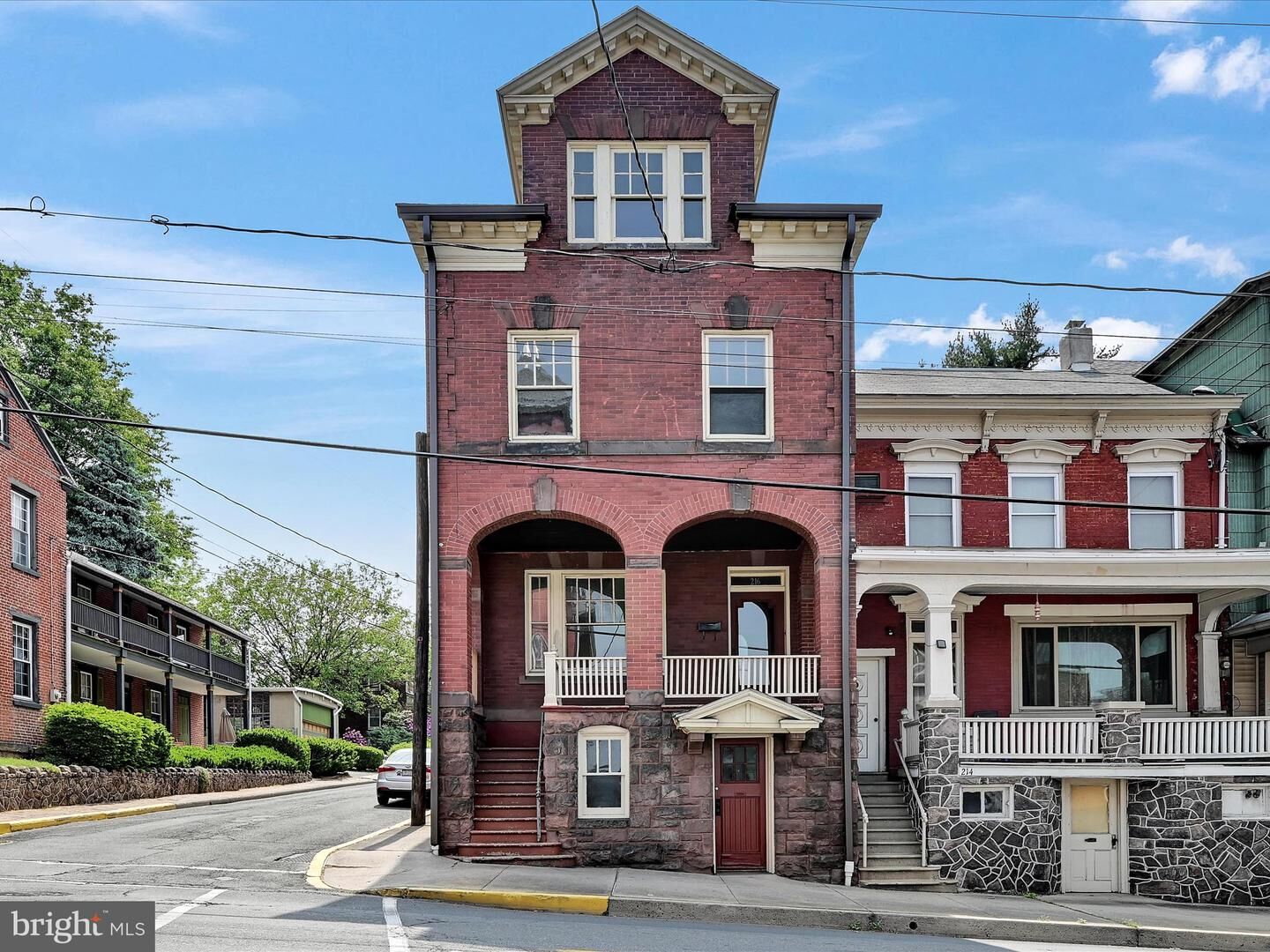 Property Photo:  216 E Main Street  PA 17972 