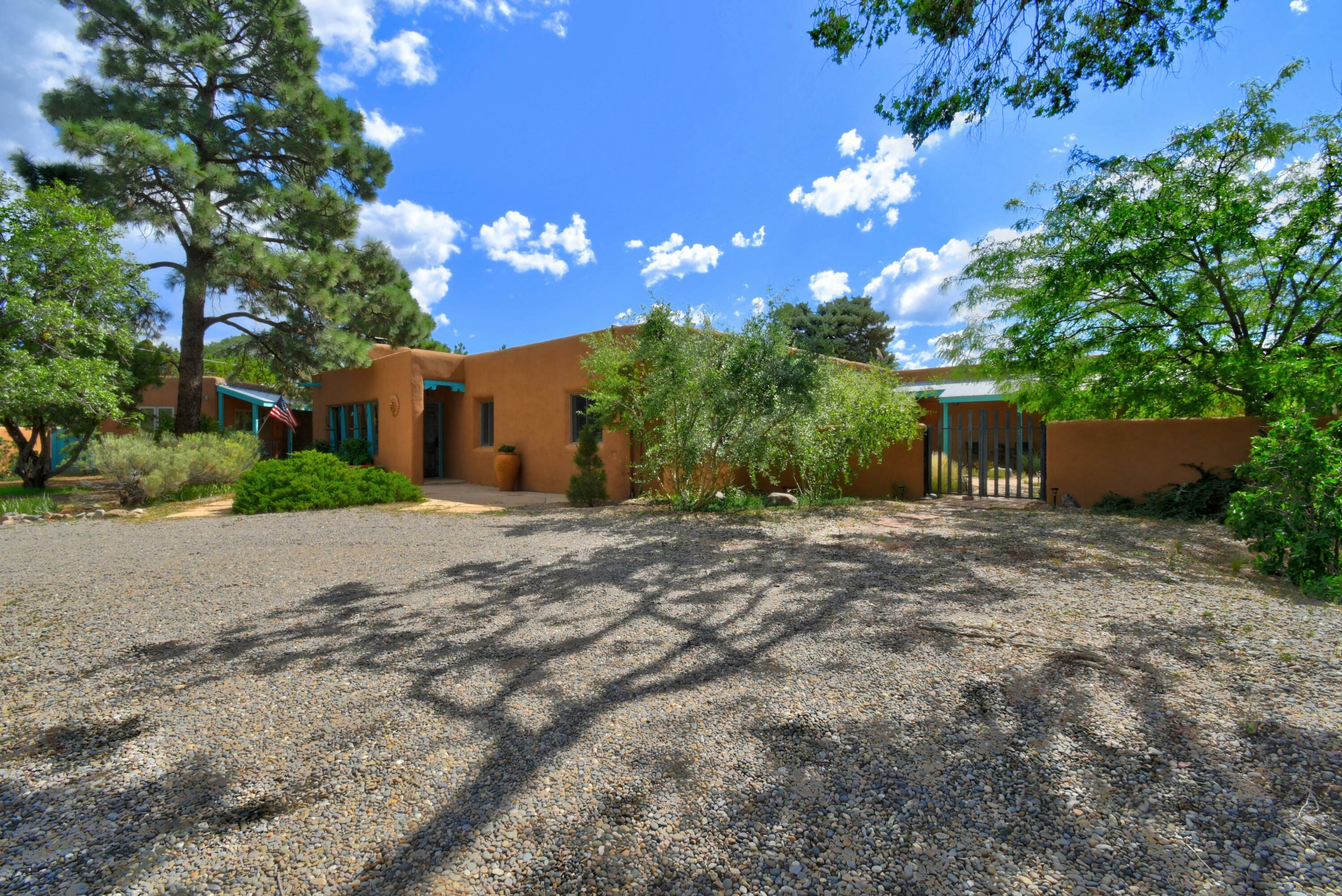 Property Photo:  1511 Don Gaspar Avenue  NM 87505 