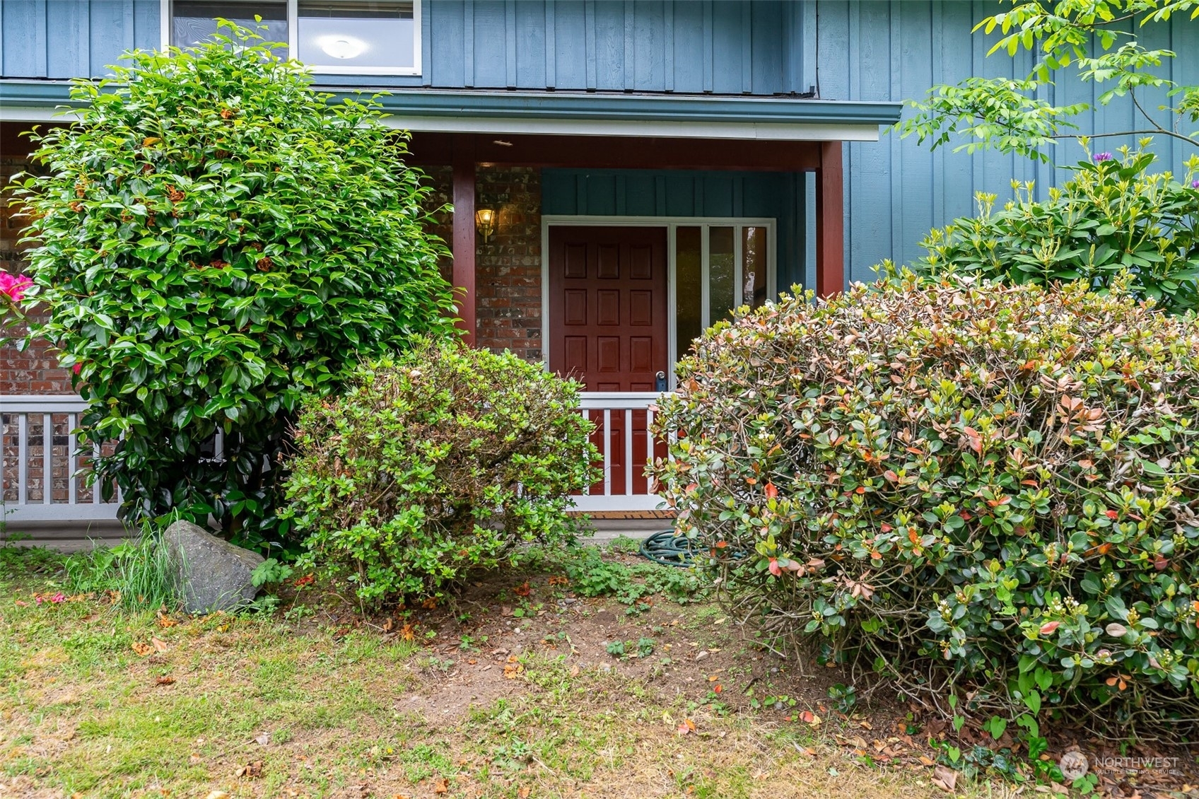 Property Photo:  13709 SE 23rd Street  WA 98005 