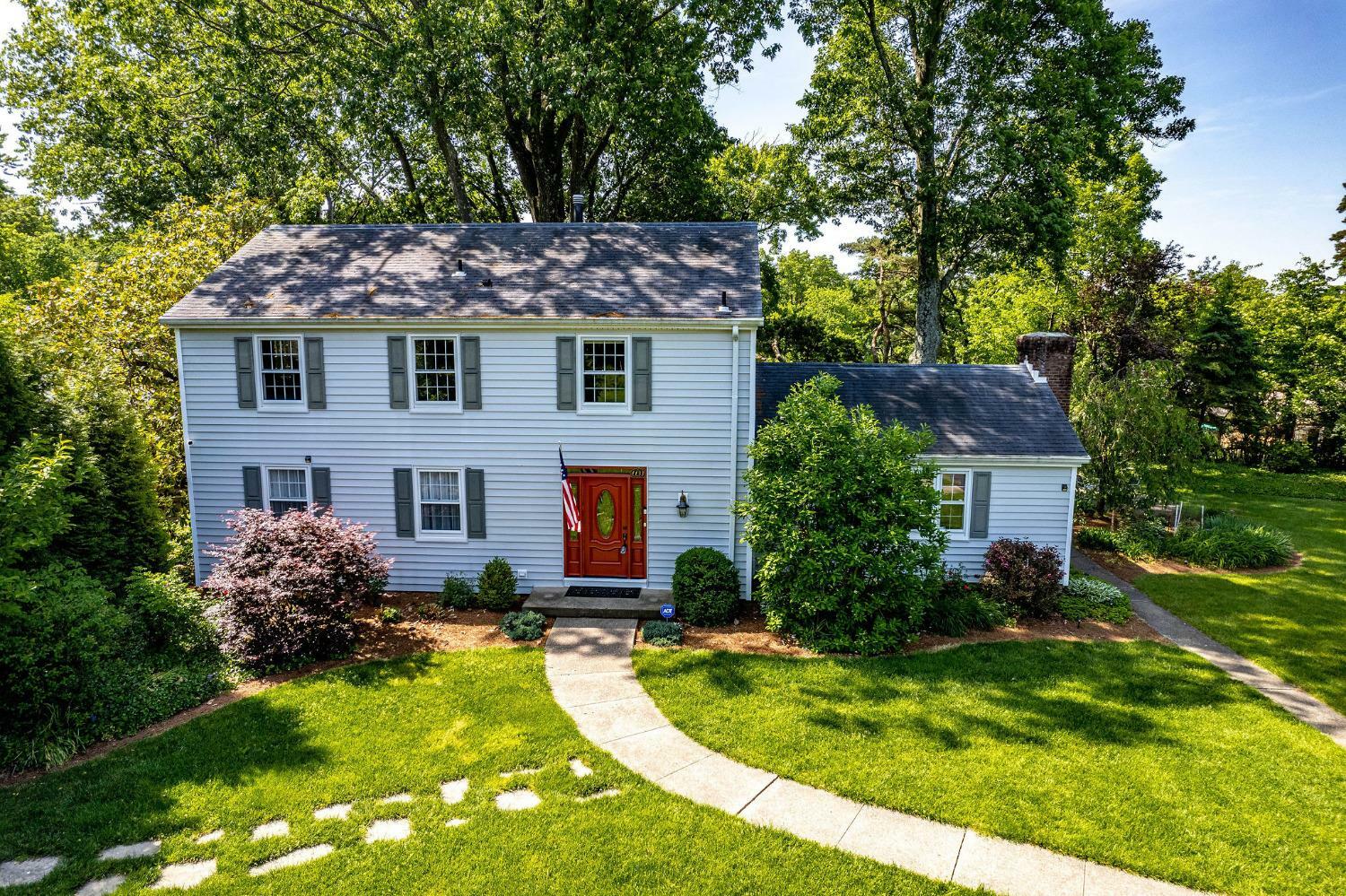 Property Photo: 1133 Hearthstone Drive OH 45231