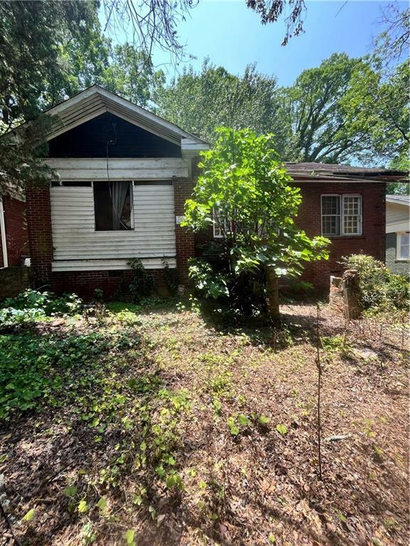 Property Photo:  1170 Donnelly Avenue SW  GA 30310 