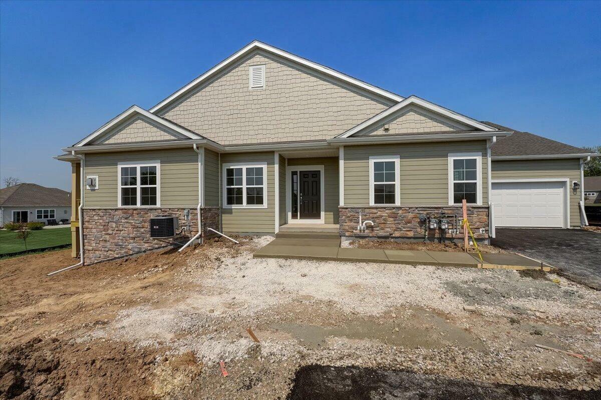 Property Photo: N113w14136 Wrenwood Pass 7 Bldg 3 WI 53022