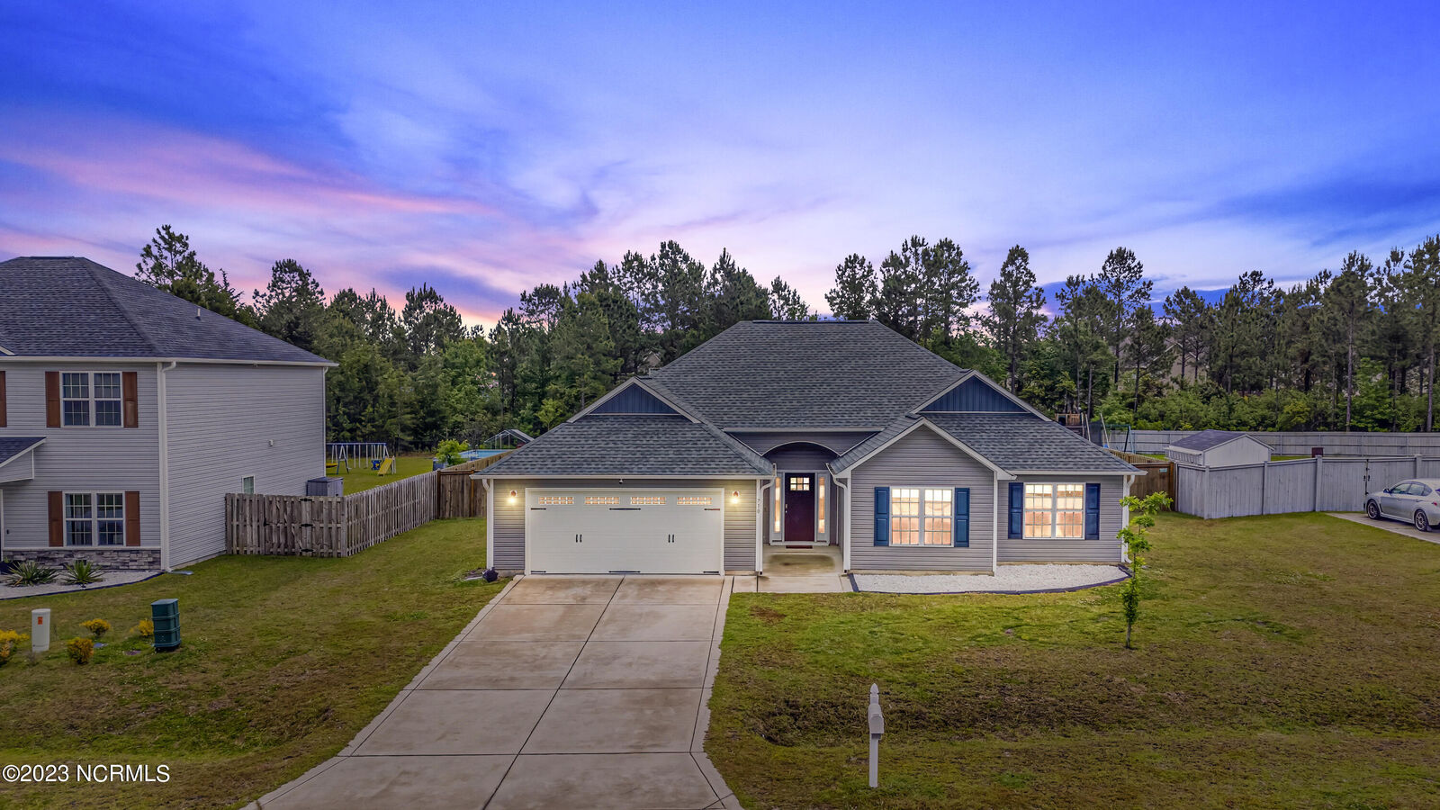 Property Photo:  710 Bayboro Court  NC 28445 