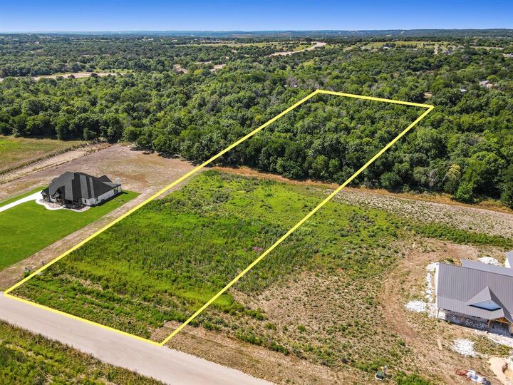 1033 Preserve Street  Weatherford TX 76085 photo