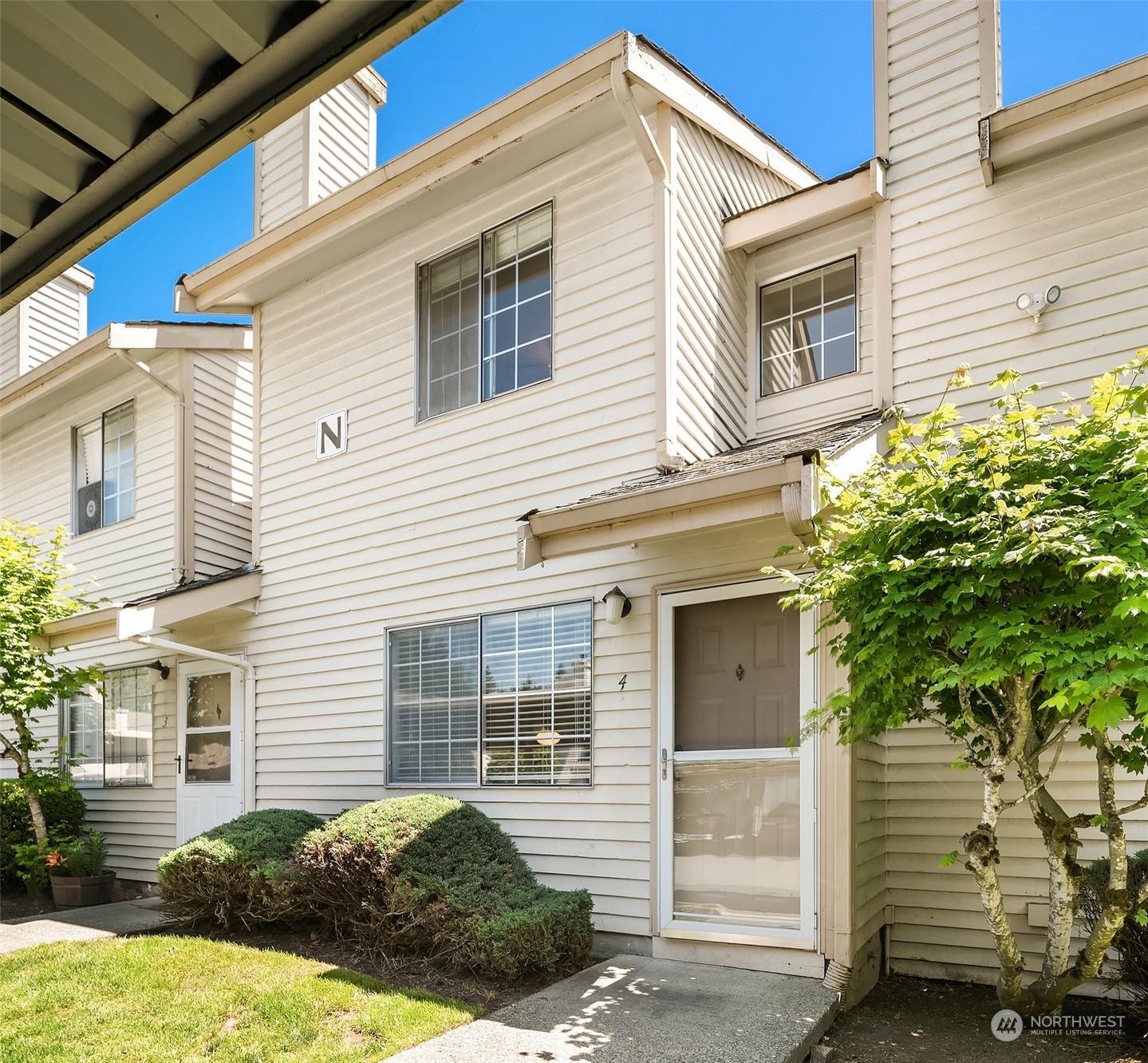 Property Photo:  115 124th Street SE N4  WA 98208 