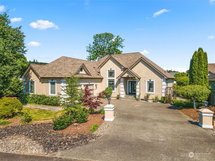 House for sale in Chehalis 153 Newaukum Village Drive, Chehalis, WA 98532