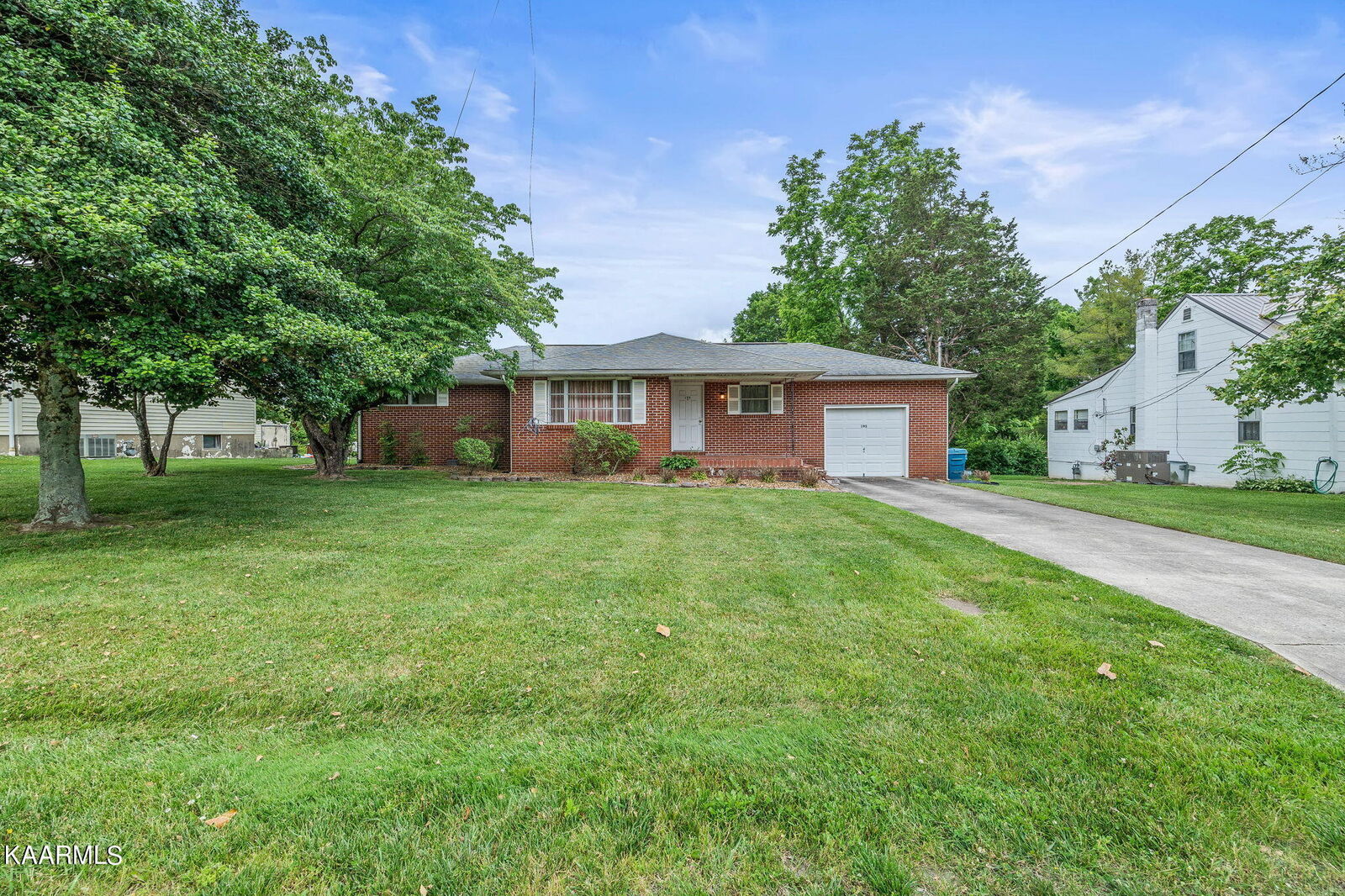 Property Photo:  195 Old Lantana Rd  TN 38555 