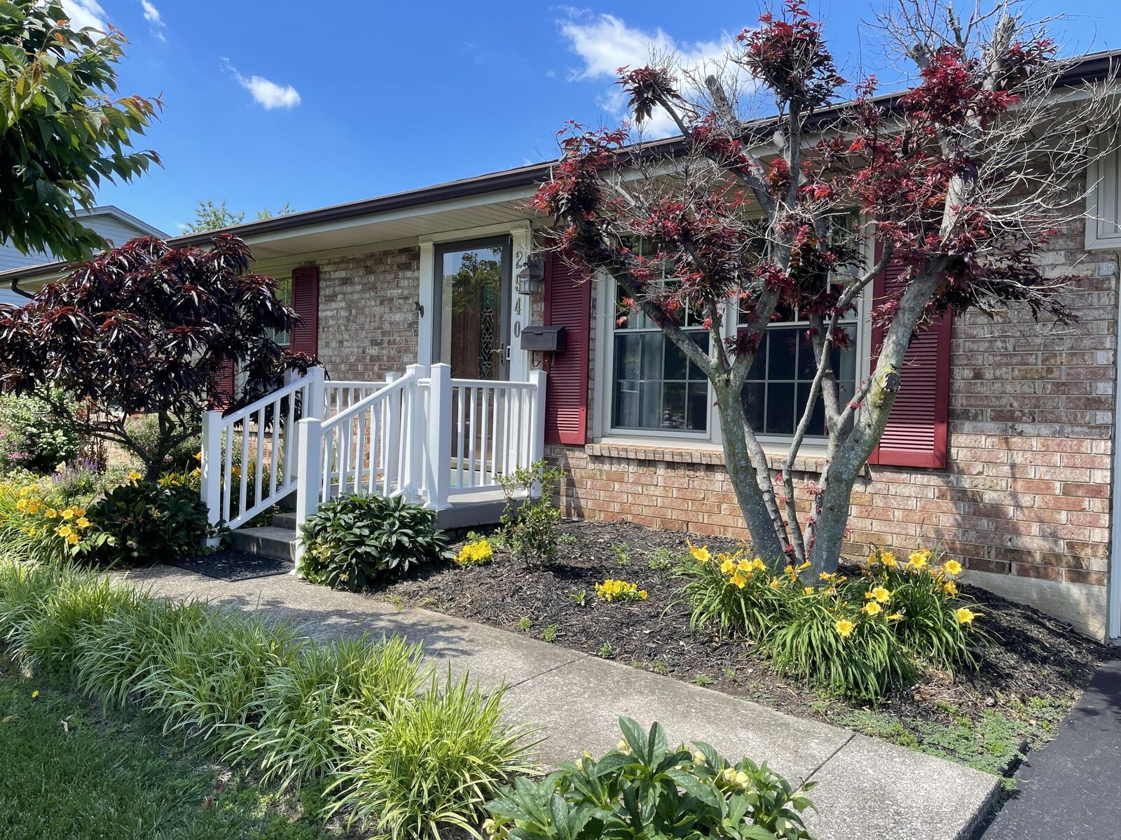 Property Photo: 2940 Runnymede Way KY 40503
