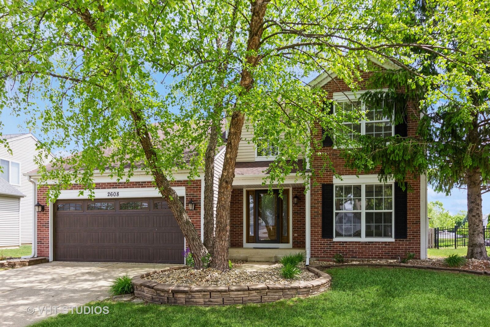 Property Photo:  2608 Discovery Drive  IL 60586 