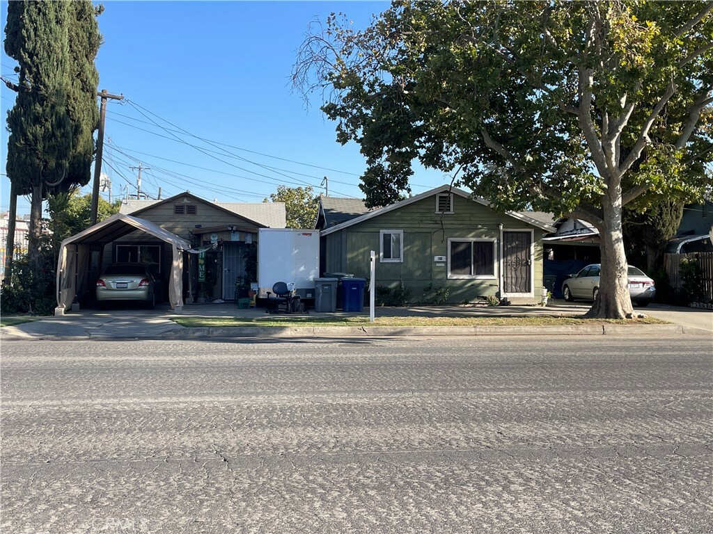 Property Photo:  1122 N Street  CA 95341 
