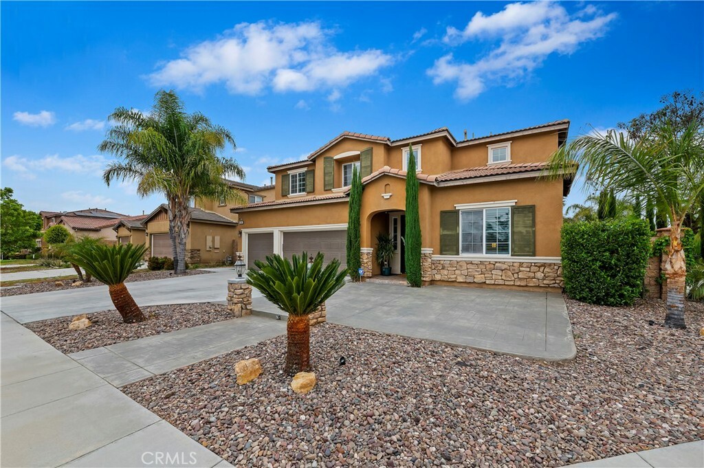 Property Photo:  29766 Garden Grove Drive  CA 92584 