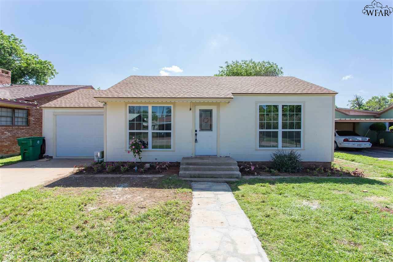 Property Photo:  506 N River Street  TX 76380 