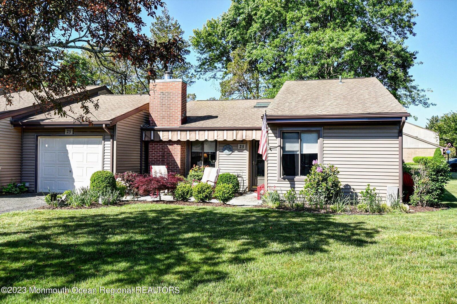 Property Photo:  25 Concord Court  NJ 07701 