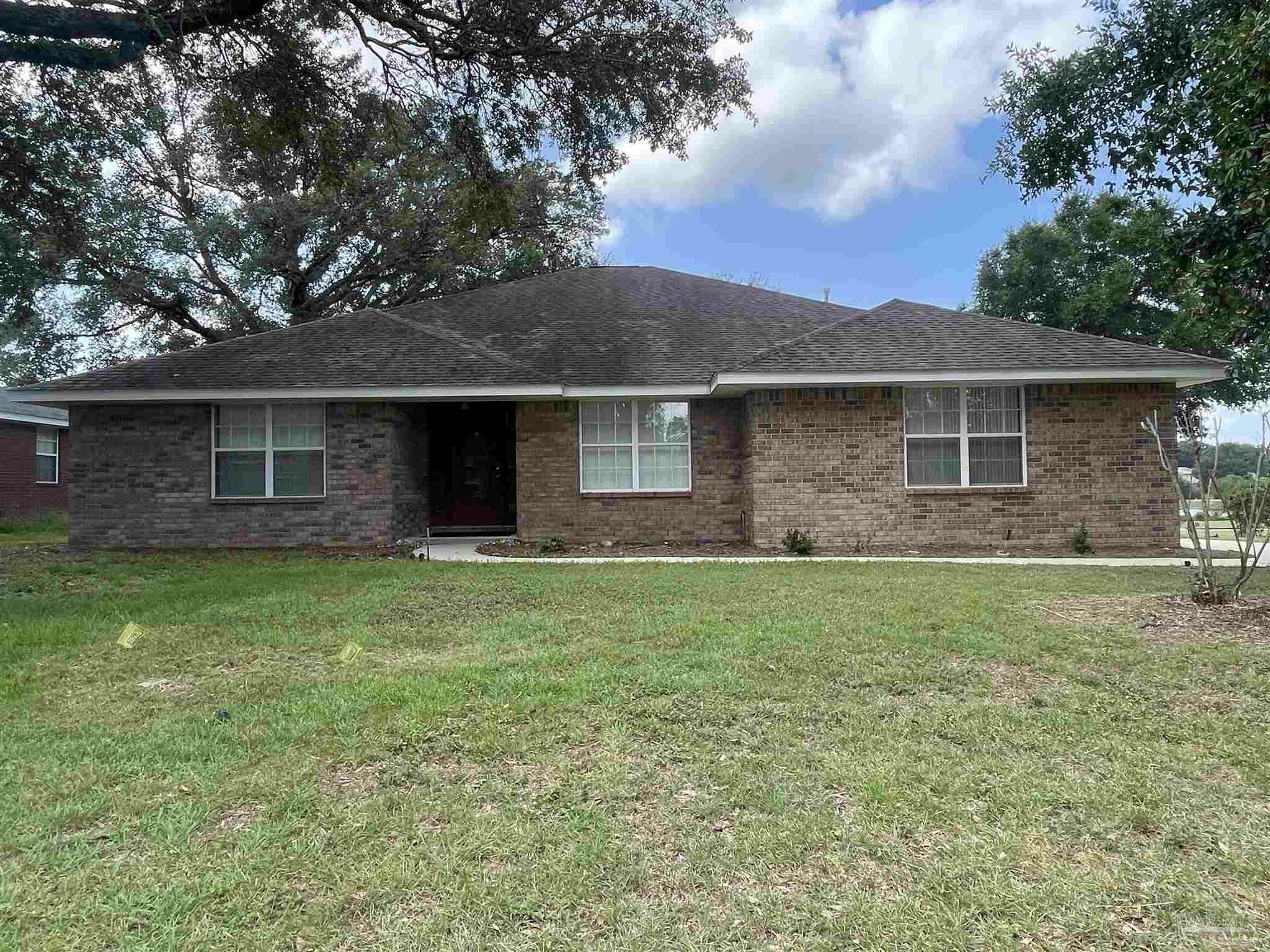 Property Photo:  7278 Rampart Way  FL 32505 