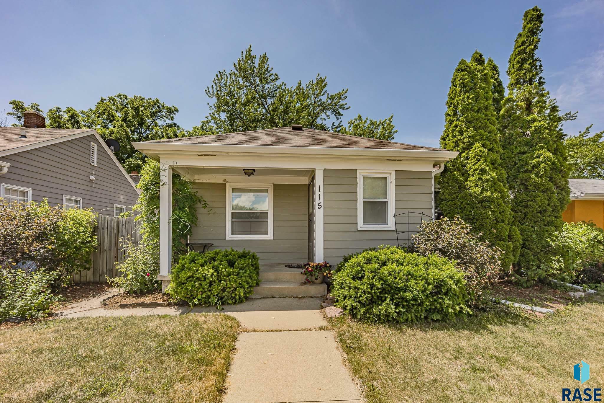 115 S Covell Ave  Sioux Falls SD 57104 photo