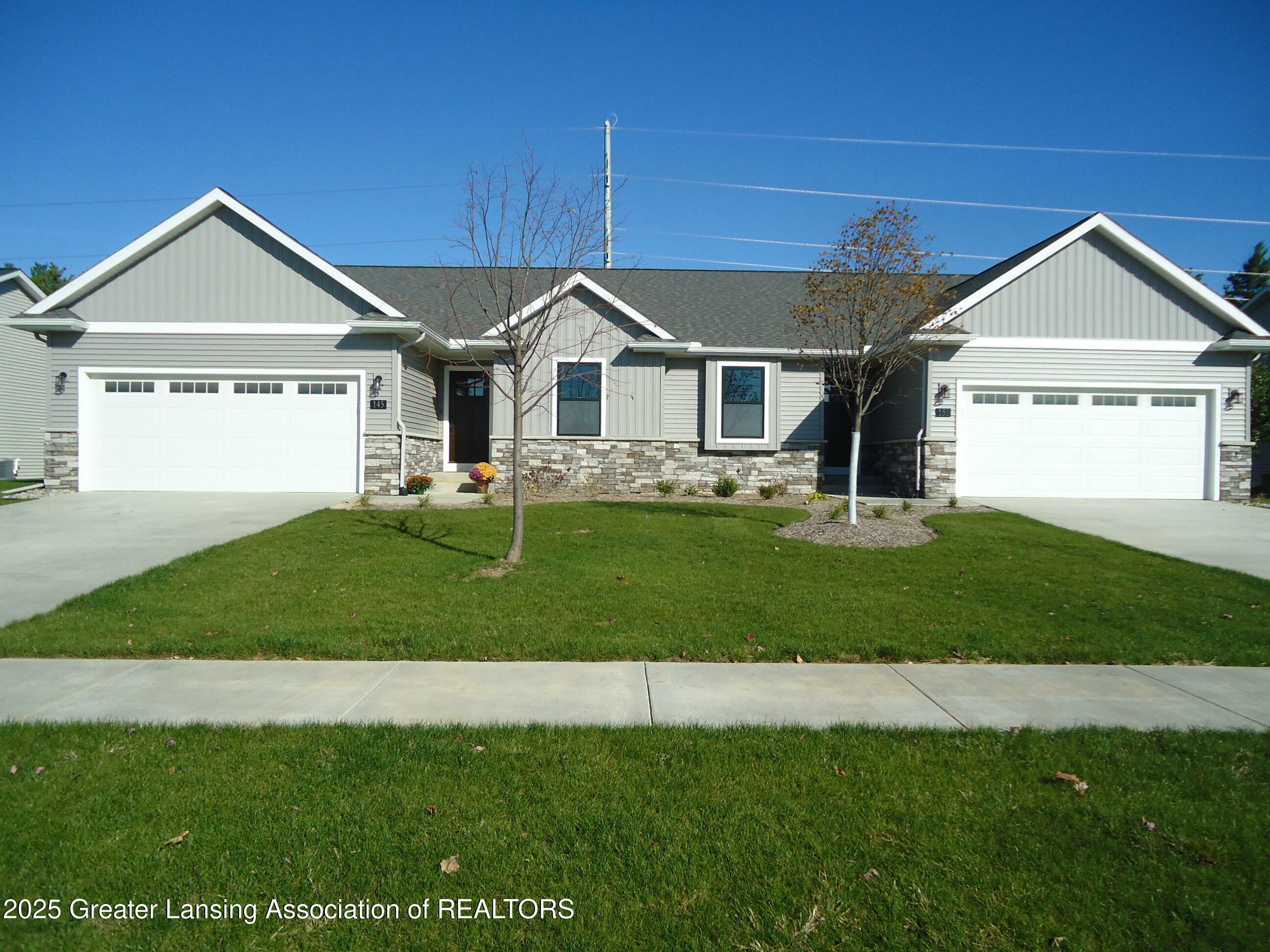 Property Photo: 316 Vansickle Drive MI 48813