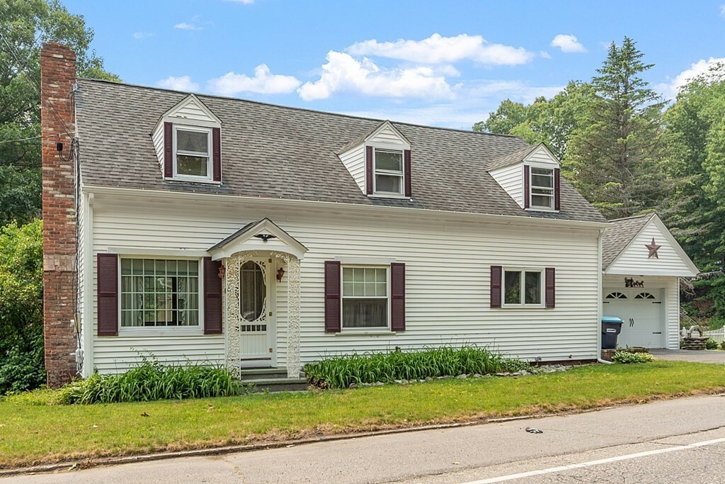 Property Photo:  30 Pratts Junction Rd  MA 01564 