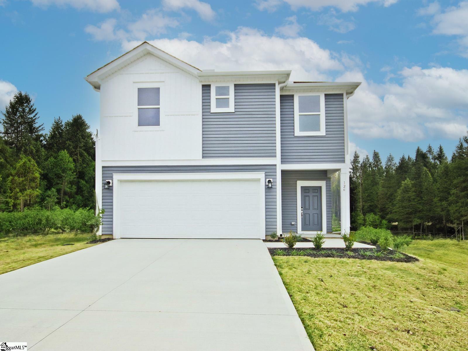 Property Photo:  126 Longleaf Lane  SC 29670 