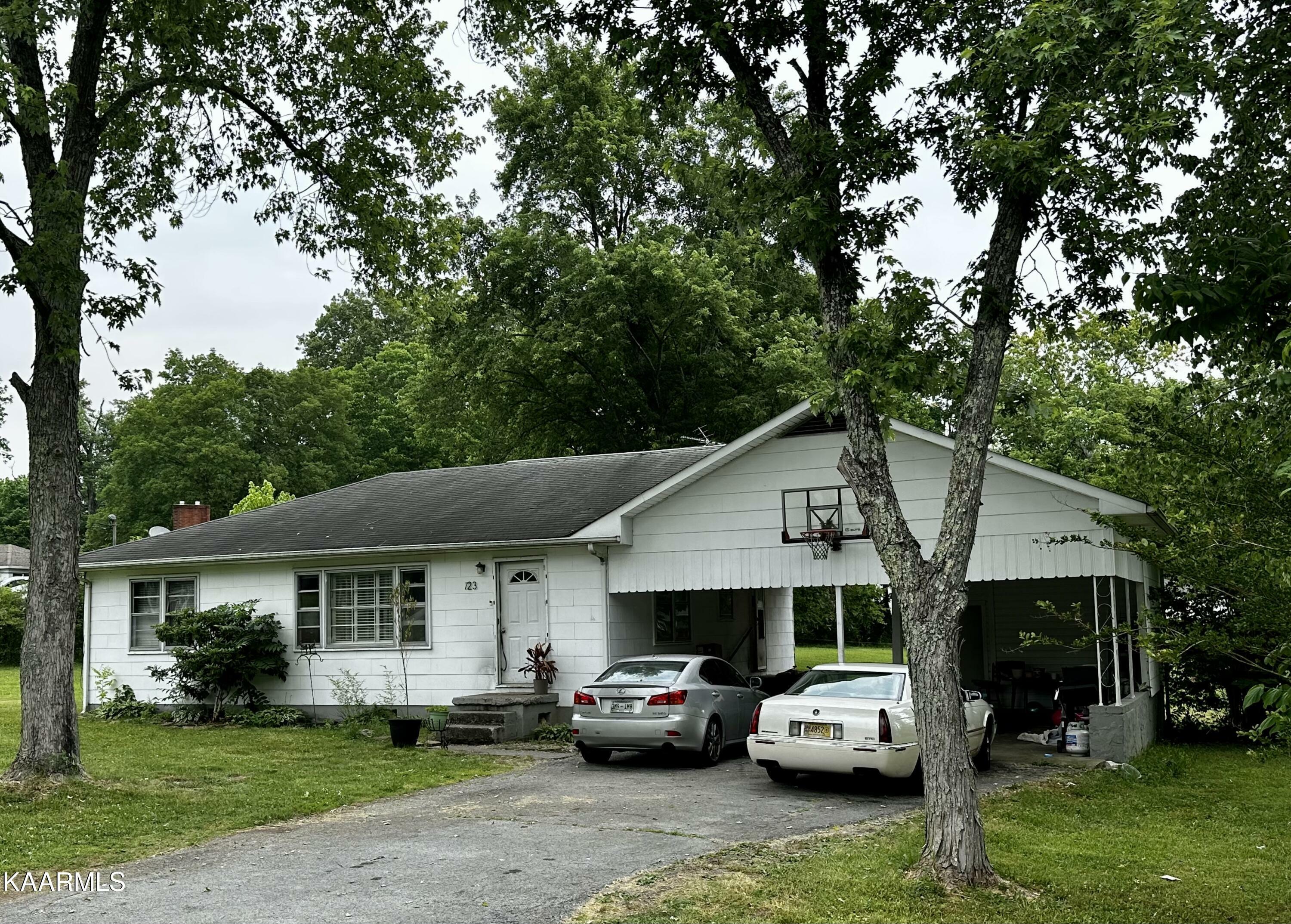 Property Photo:  123 King St  TN 37763 