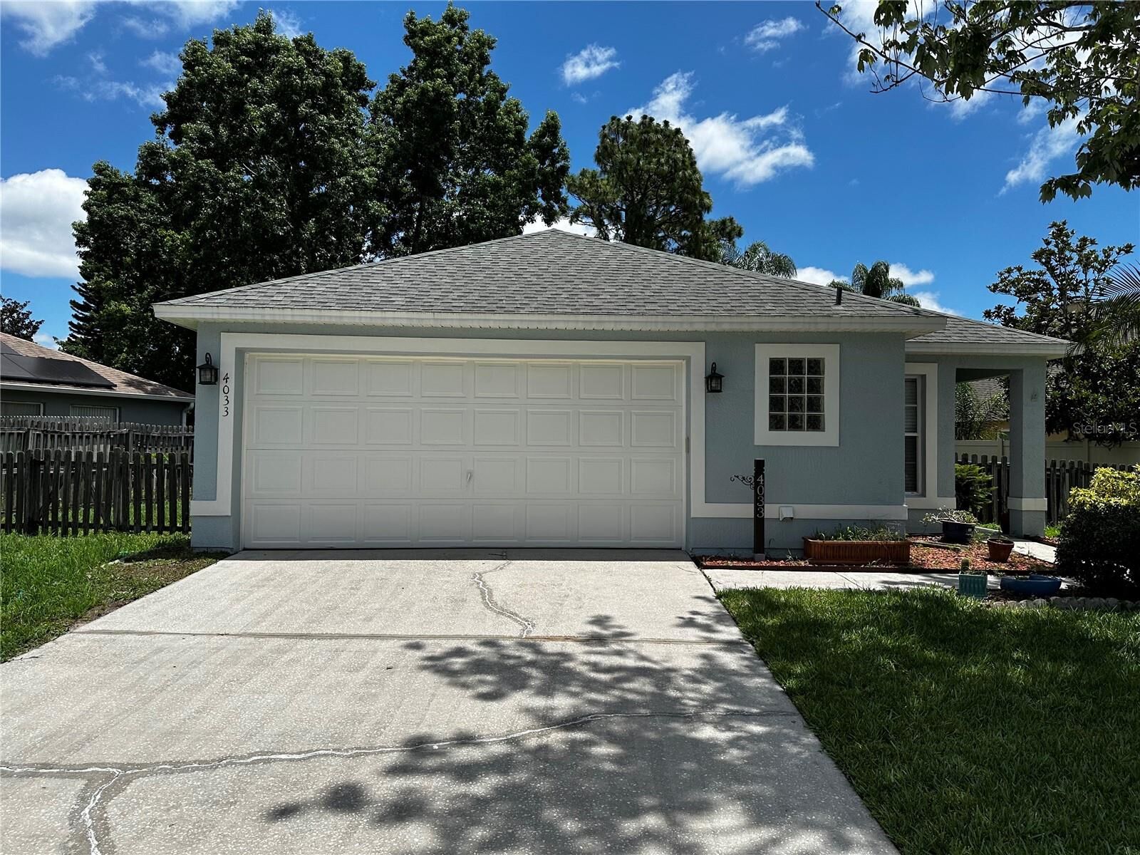 Property Photo:  4033 Forest Island Drive  FL 32826 