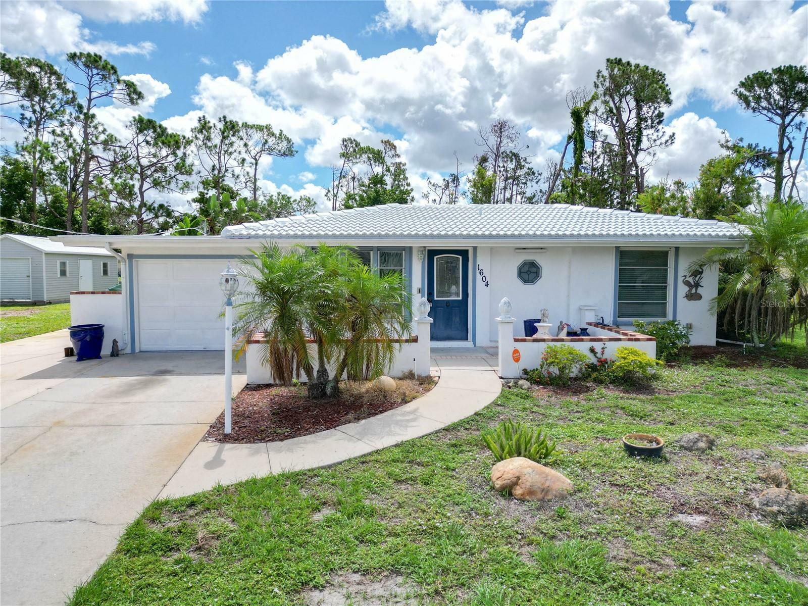 Property Photo:  1604 Abscott Street  FL 33952 