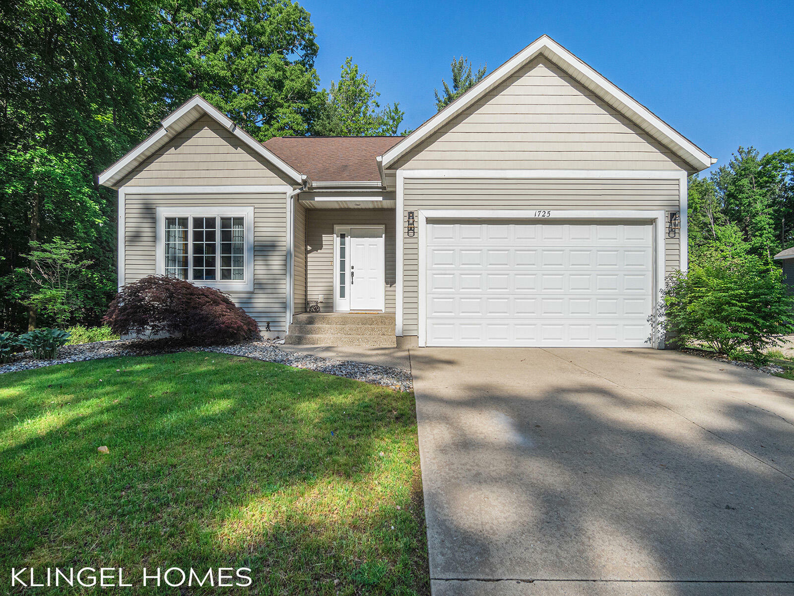 1725 Hansen Street  Muskegon MI 49445 photo