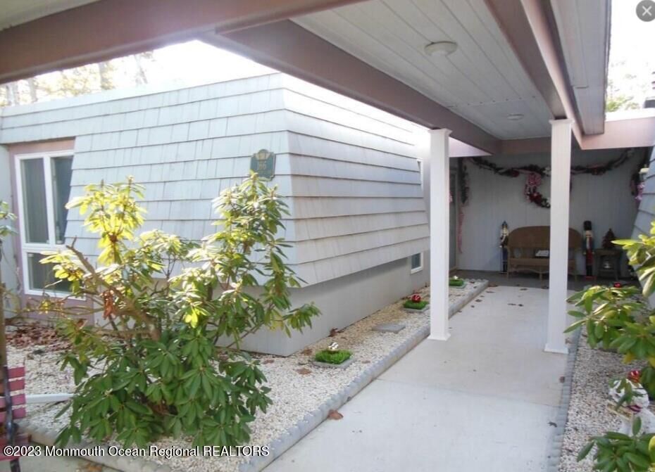 Property Photo:  166 E Holly Lane  NJ 08087 