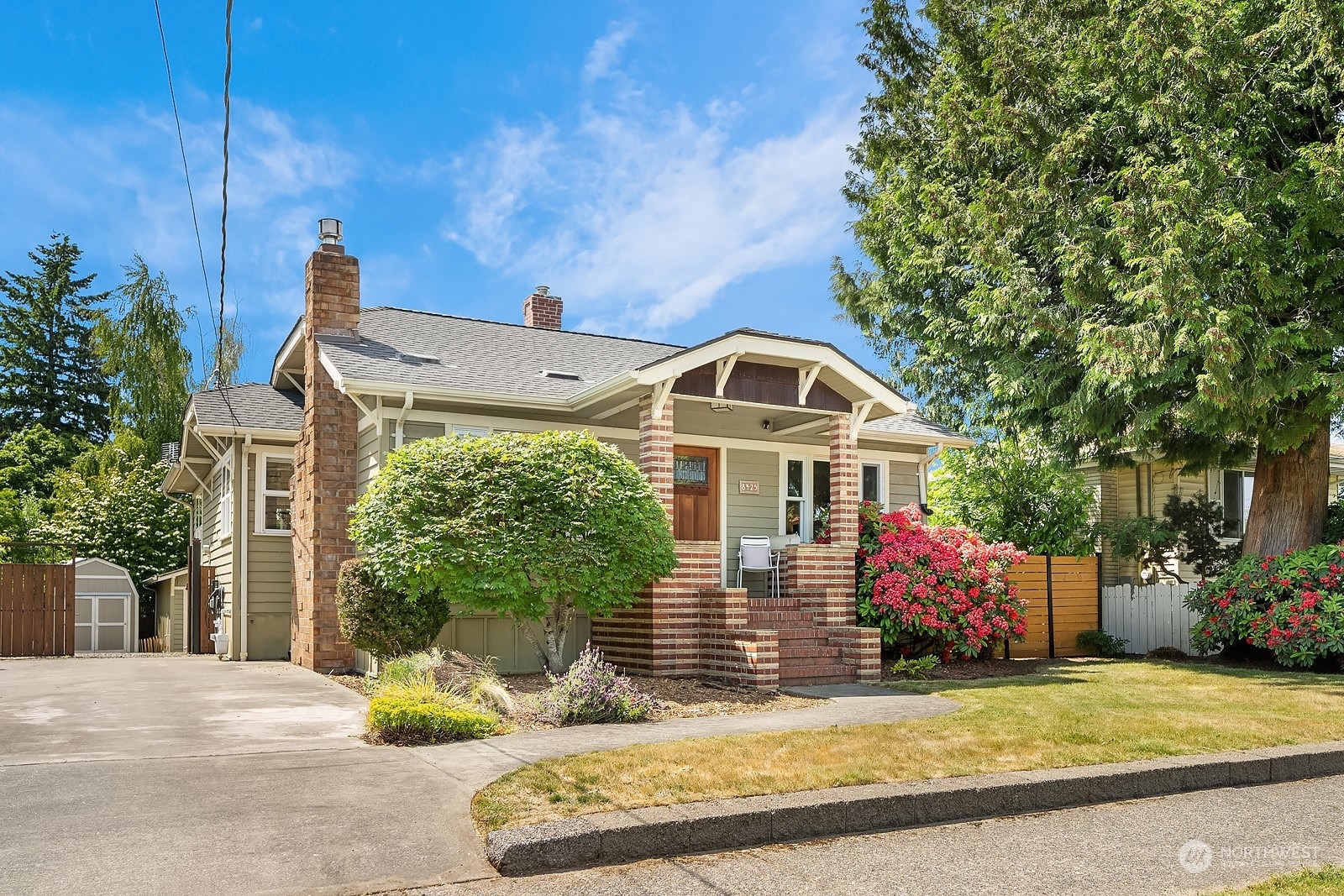 Property Photo:  8425 13th Avenue SW  WA 98106 