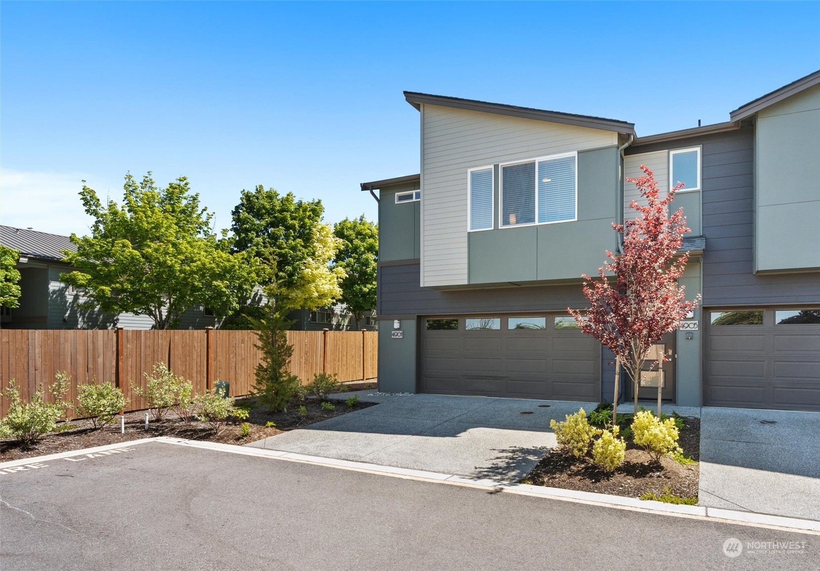 Property Photo:  4901 Courtyard Lane A1  WA 98275 