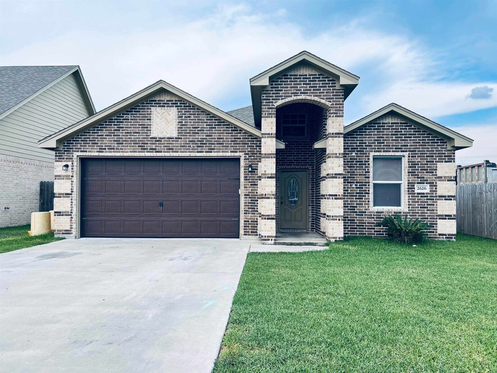 Property Photo:  2626 Pearl  TX 77619